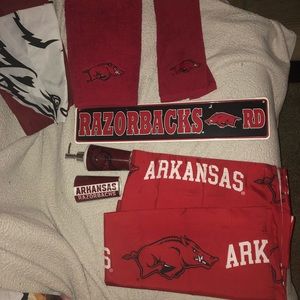 Arkansas Razorback Bathroom Decor